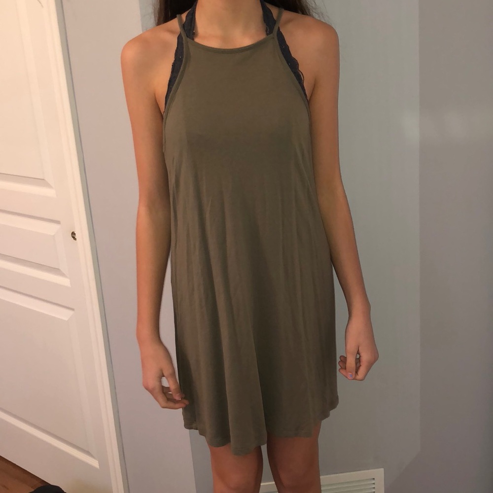 h&m green flowy dress